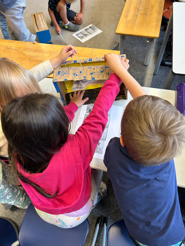 Deutschunterricht Klasse 1/2 – Das Stabpuppenspiel